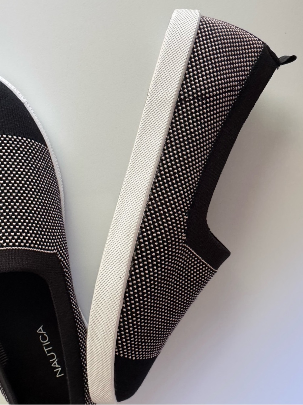 Nautica Black & Rose Slip-On Flats